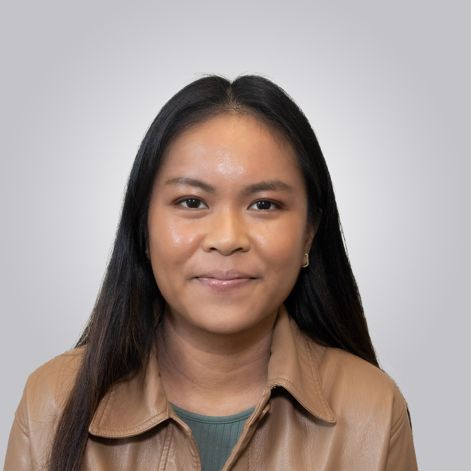 Melanie Palapuz headshot