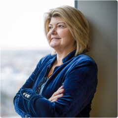 Sandy Carter